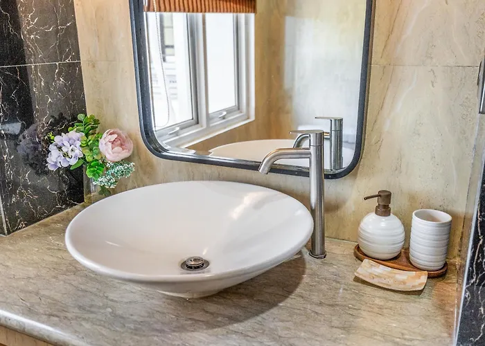 Parama By Aishwarya Bali International فيلة جيمباران