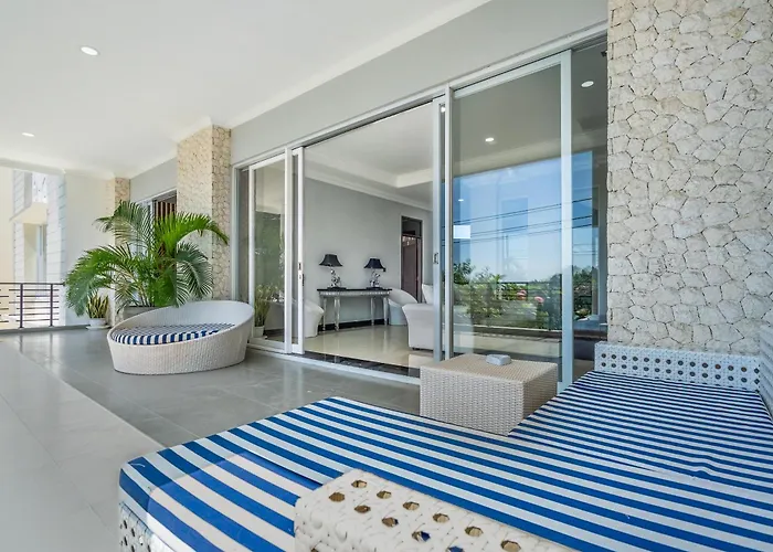 Parama By Aishwarya Bali International فيلة
